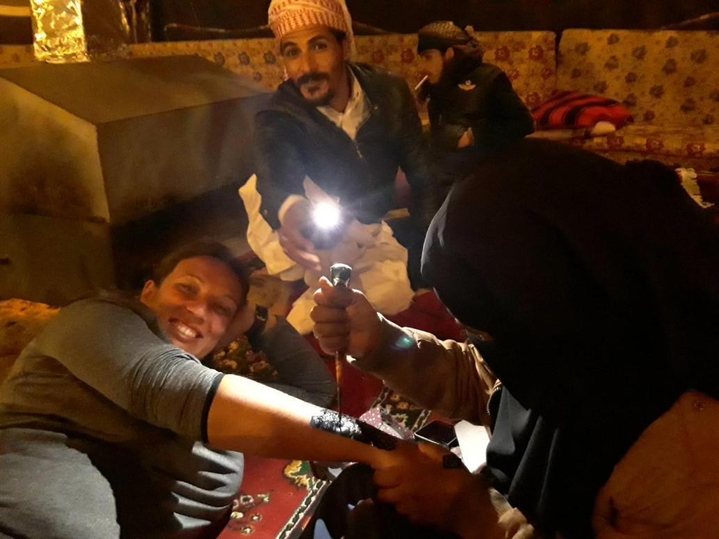 Готель Ammarin Bedouin Camp Ваді-Муса Екстер'єр фото